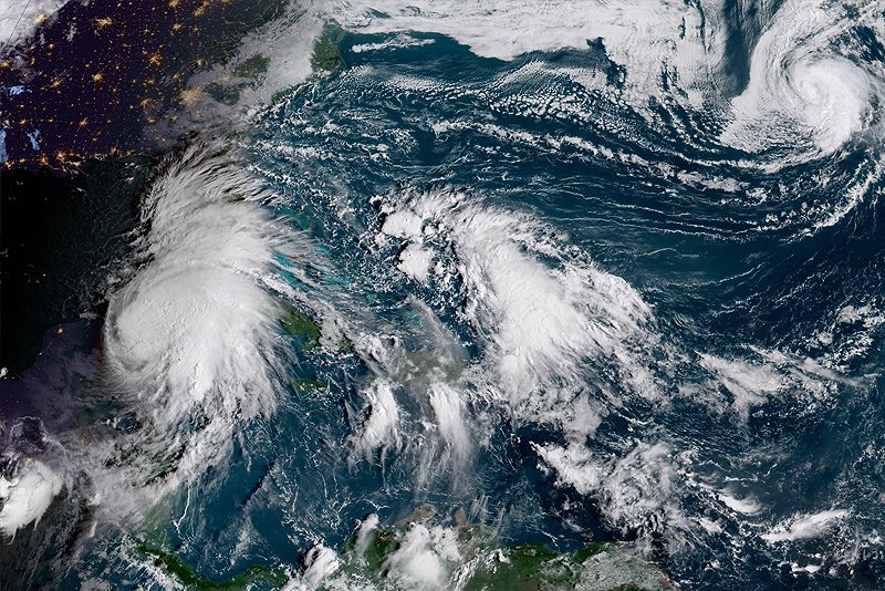 RN365Media's tweet photo. #ElTiempo · #Michael se mueve como tormenta tropical hacia la costa este de los Estados Unidos con vientos máx. sostenidos de 70 mph. Se ubica al oeste de Cuba con alto potencial para convertirse en huracán durante las próximas horas. https://t.co/cuIvUhK9cb