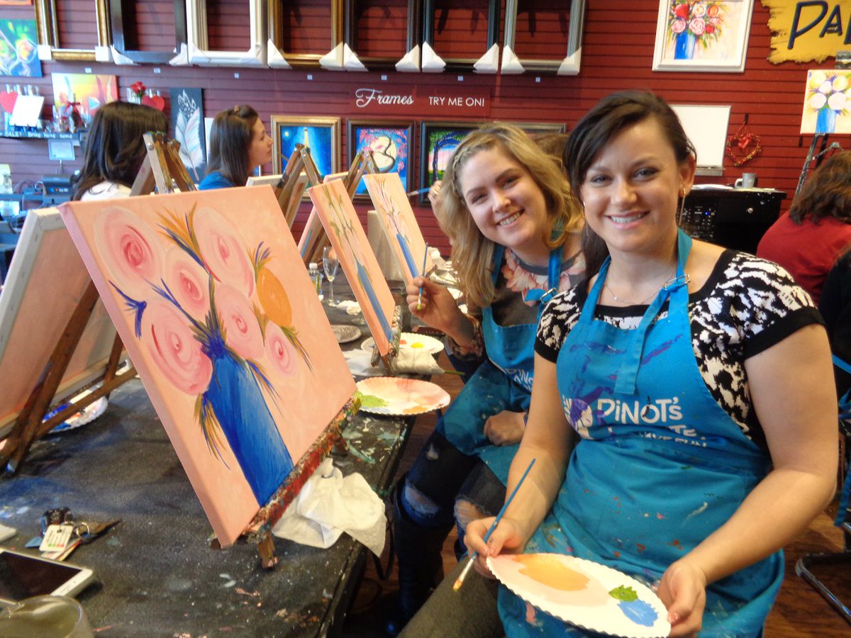 PinotRidgewood's tweet photo. Here's to the colorful life! 🎉🍷

Unleash your inner artist and get ready to soak up some fun. Reserve your seats today: https://t.co/3OpcdqJSYH https://t.co/NHr0rSJtT7