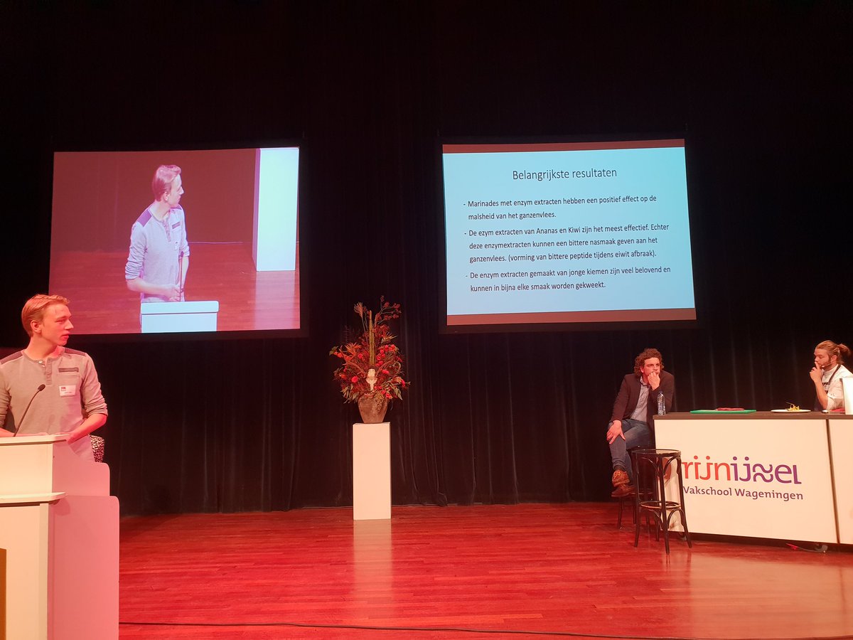 bredemoestuin's tweet image. Studenten van de @WUR gingen aan de slag met de malsheid en verwaarding van wild. De combi chef en wetenschapper is echt inspirerend! #FPD2018