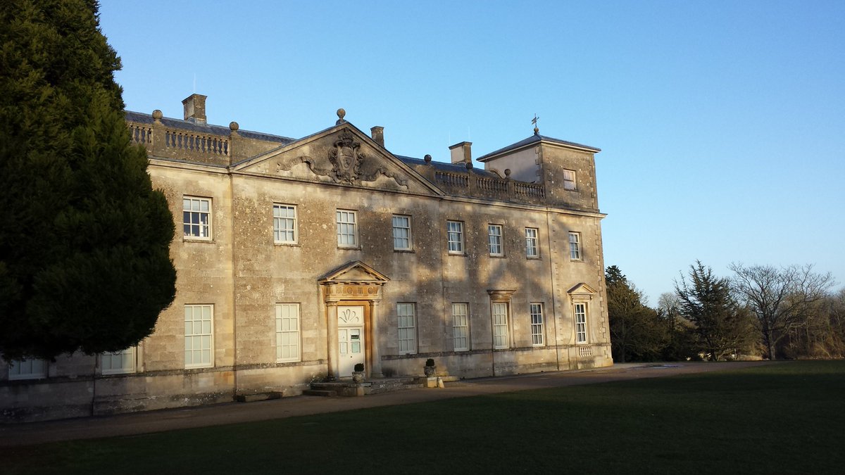 ElizStJohn's tweet photo. Occupied by the St.John fam for 500+ years, Lydiard Tregoze is possible location of the decisive #9thC Battle of Ellendun between Ecgberht of Wessex and Beornwulf of Mercia. 
#NovelLocations
#Mercia #AngloSaxons #Medieval #Tudors #Stuarts #Georgians
@LydiardFriends @ALWhitehead63 https://t.co/NW9DsluMpn