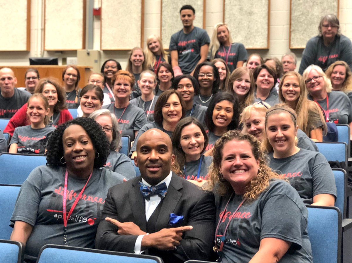 Park Ridge spent a great morning with <a href="/luvelleb/">Luvelle Brown</a> Thanks for spending your time with us!! <a href="/SCPSchools/">Stafford Schools</a>