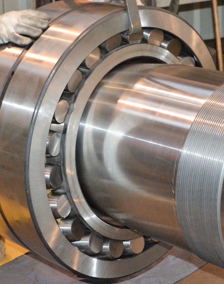 RodolfoComerio's tweet photo. TRAINING ON CALENDER BEARINGS!
The highest precision of material produced - Longest working life - Easy maintenance - No machine downtime and other numerous advantages.
PROVED and COMPARED
#rodolfocomerio #beawareoftheimitations #calender #pvc #rubber #theoriginal  #madeinitaly https://t.co/sM4ZB4a5Fb