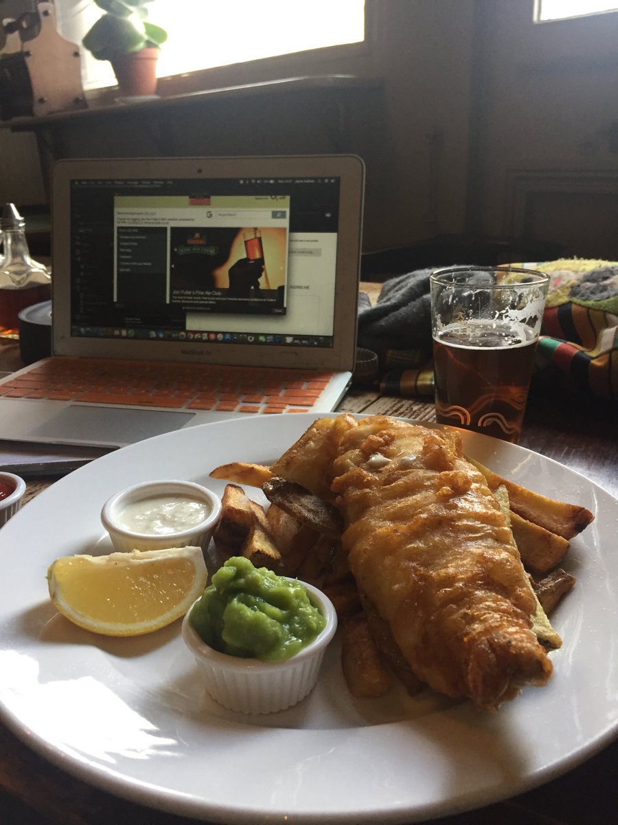 hepsibahgallery's tweet photo. #andoverarms #fablunch #westlondon look at me @andoverarms #hammersmith pretended g to work. Yum https://t.co/49cxSZTBzI