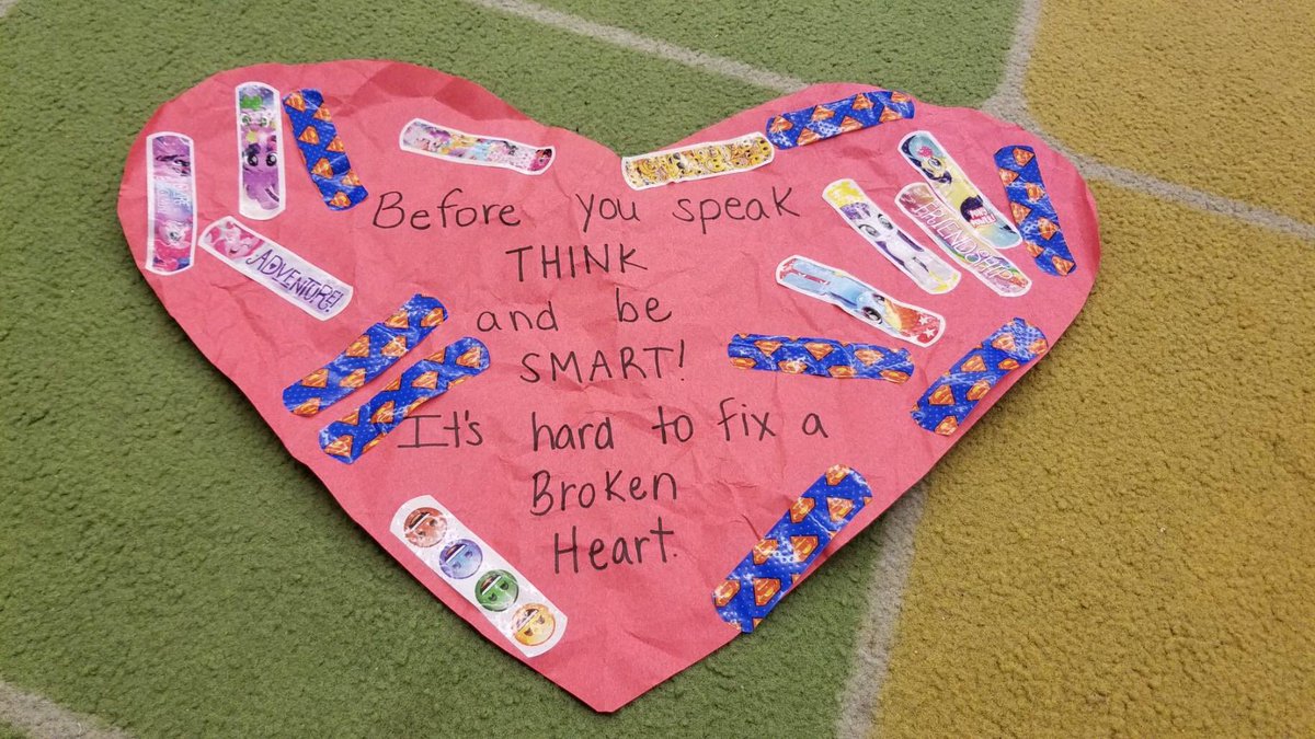 McAvinnueLPS's tweet photo. Kindergarten students in Room 206 discussed the impact of doing things that may make someone else not feel the best. Meaningful lesson for our young learners! #McAvinnuePride #BeTheDifference #CrumpledHeart https://t.co/2JRGbTlPHq