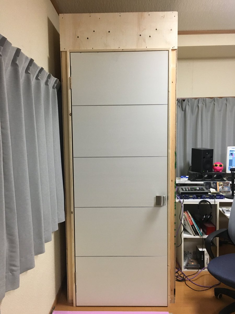 ボーカルブース