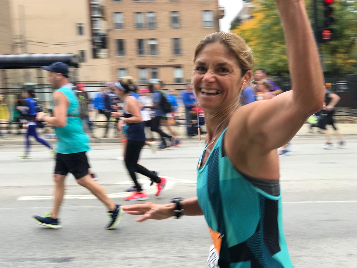 CristinaZenato's tweet photo. Mike 25 running by my super cheering squad! #run4sharks @projectaware @PADI #amabassadiver https://t.co/daiVDD5or1