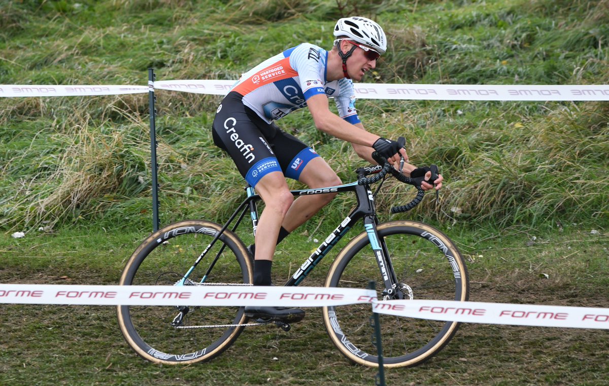 GSG_Zannata's tweet photo. First outing for @LewisAskey in his @GSGClothingUK Zannata kit this weekend at round one of the National Trophy in Derby. Congratulations to the Belgian, Braam Merlier who won the mens event, also flying on board a Zannata Z46. Check out the full results @VeloUK https://t.co/31Sv9K93H2