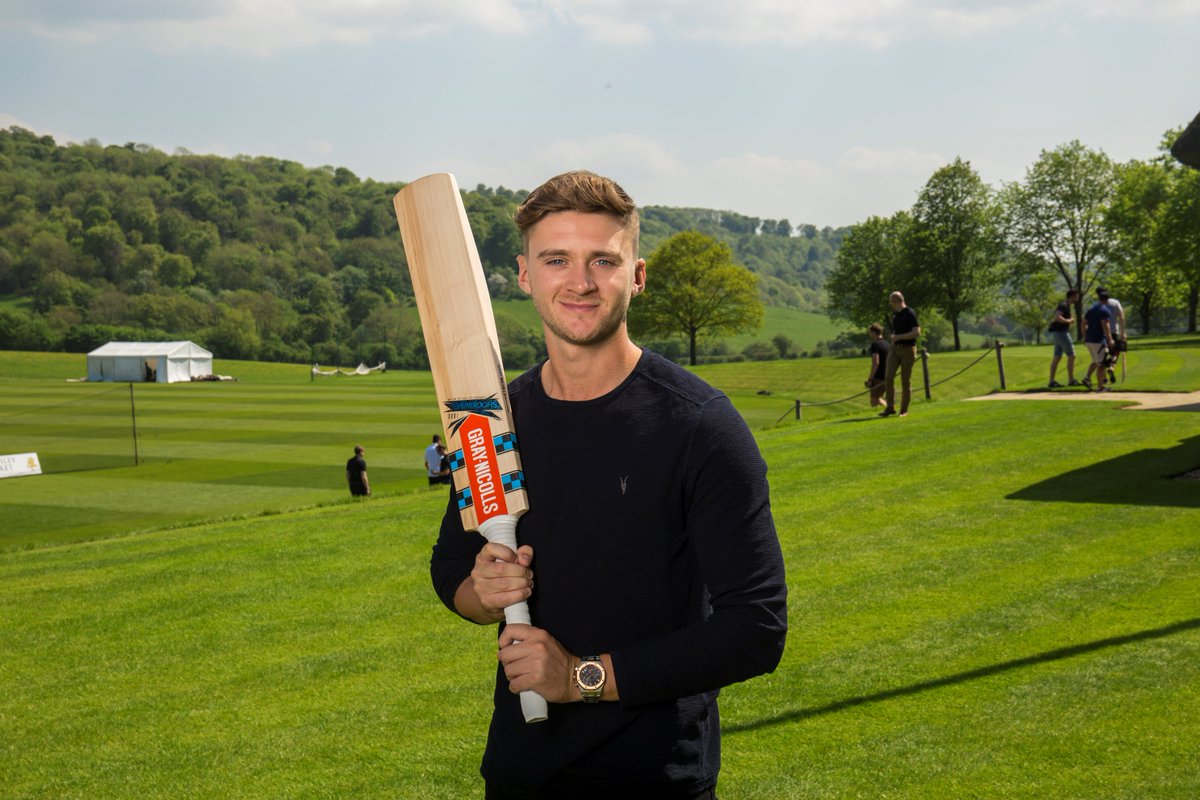 What does <a href="/joeclarke10/">Joe Clarke</a> think of his new Shockwave bat?

Have a watch of this: 👇
youtu.be/asBGI_F2Ddw