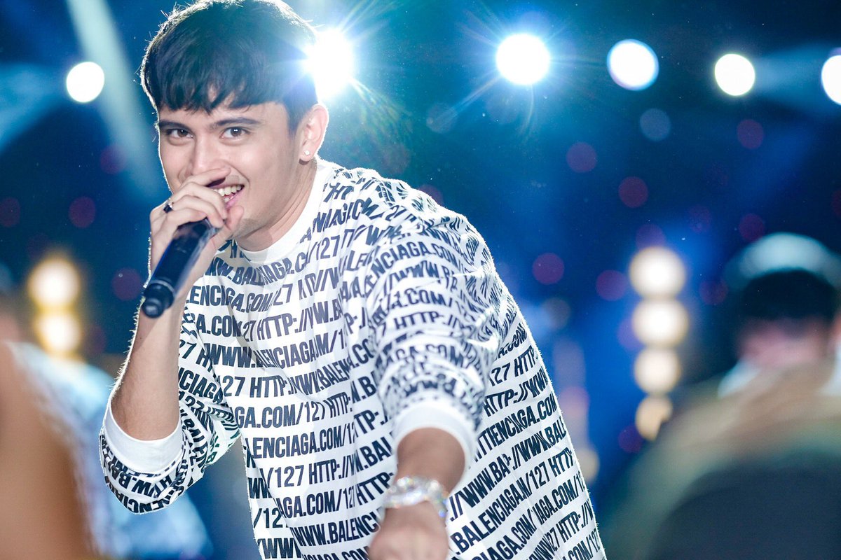 jadineaddictz's tweet photo. James Reid |
Accenture in the Philippines
#shoutmanila2018
#accentureph #jamesreid #jadine © Kristian Almoneda Molines https://t.co/MpTyiEs89J