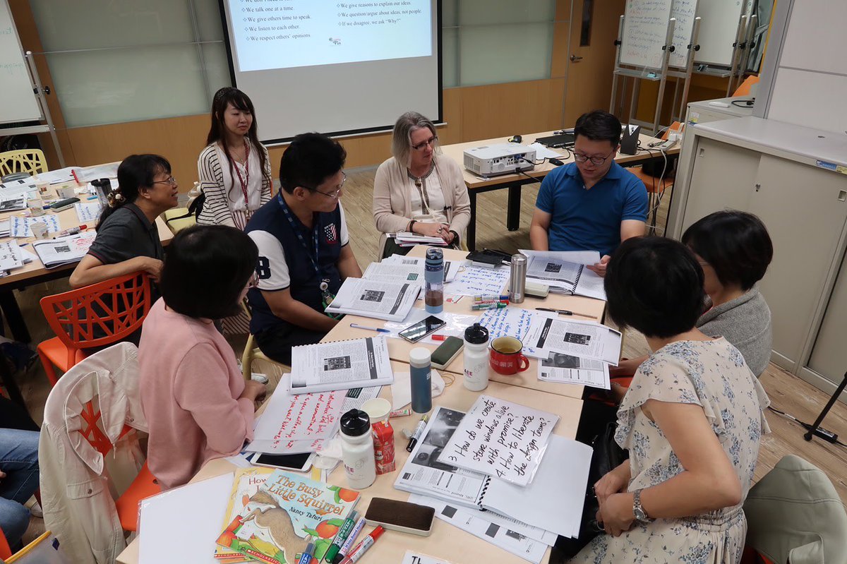 qualitytalkpsu's tweet photo. @PKarenMurphy led a #QualityTalk workshop for English as a foreign language at the National Taiwan Normal University. Thumbs up all around! https://t.co/Wd7Ucox22o