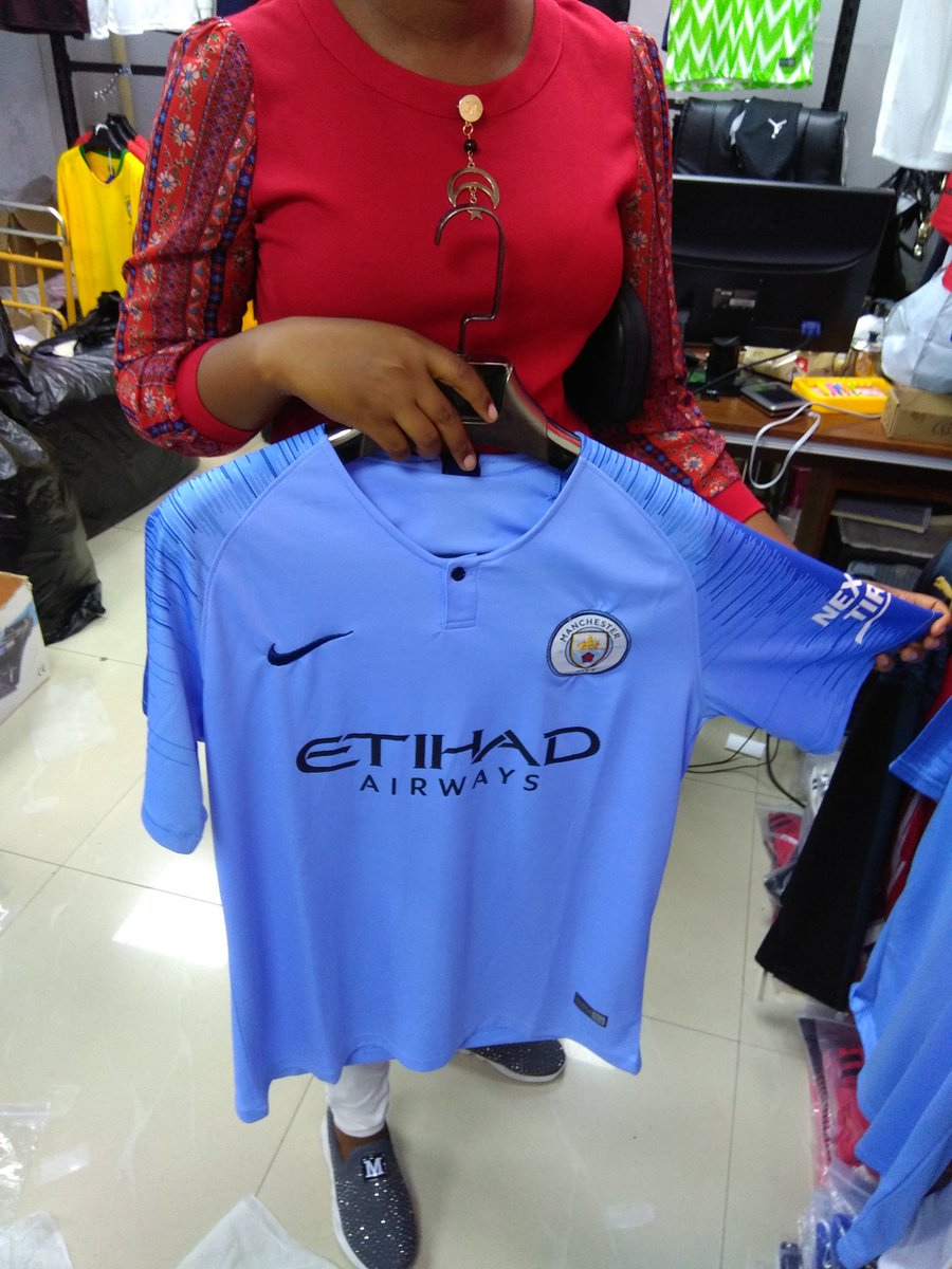 itsckariuki's tweet photo. Customized jersies, Name and number, any club and country at only 1000 bob https://t.co/fWULngE4um