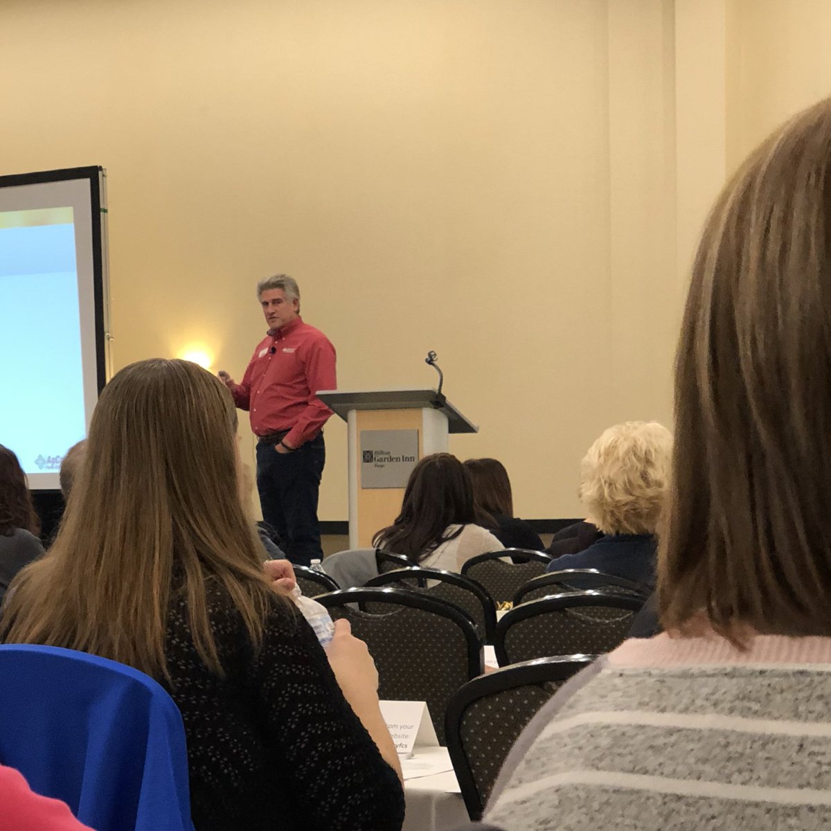 AgCLauraR's tweet image. Kicking training off with the CEO. We need to have the mindset of being a Transformational Company and open to new ideas!! #AgCTransforms