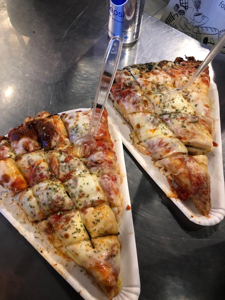 cluedyou's tweet photo. Spontini Milano!! The best pan pizza ever you definitely wont be able to stop with 1 slice! 
#followourclues
#Pizzagate https://t.co/A2BEyWXKNb