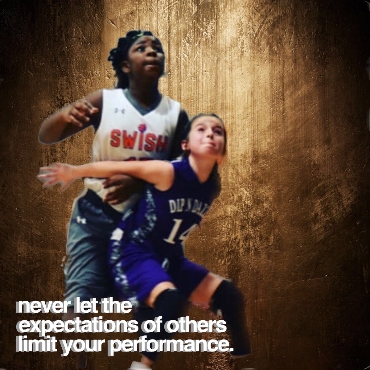 DesireeAnnx4's tweet photo. 🏀🏀🏀 ITS HERE YALL! https://t.co/vqCeedNbf9