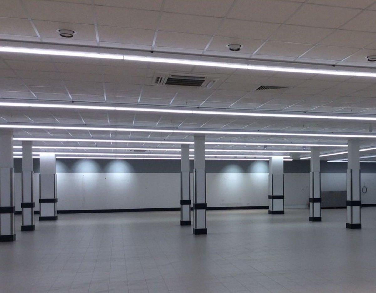 Clear_CIP's tweet photo. A project that we @Clear_CIP carried out for Lidl in Shepherds Bush.
#JumboStudWall #Bulkhead #LayInGridCeiling #SuspendedCeiling #Partition #Plastering #TapeAndJointing #Clear_CIP #ClearInteriorProjects #ClearInteriorProjectsLtd #Lidl #ShopFitout #Interiors #CommercialFitout https://t.co/Yw0hgoYZh1