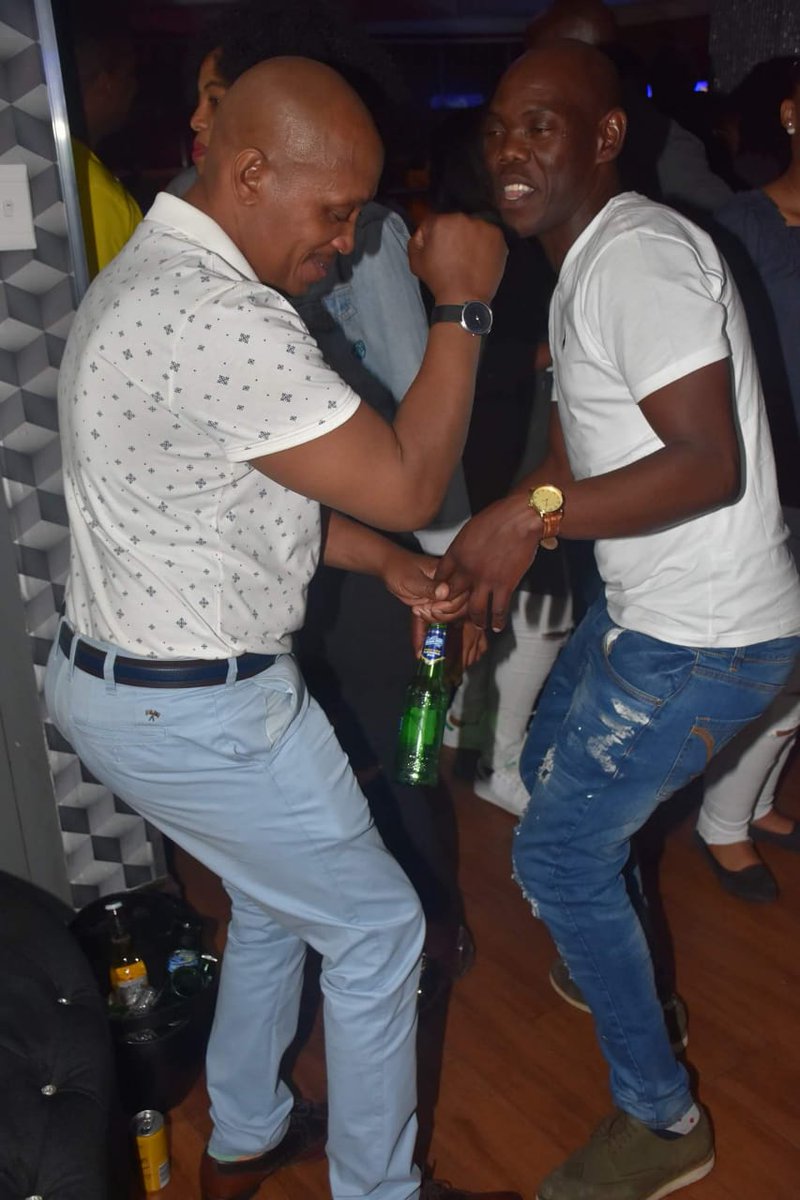 Mpumza_97's tweet photo. Looking to party it up in Kimberly? Visit Rio night club with your party peeps and party through the night in  SA style! #Rio #Kimberly #partyAndDineSA #ENG2604 https://t.co/xmzsOmFixQ