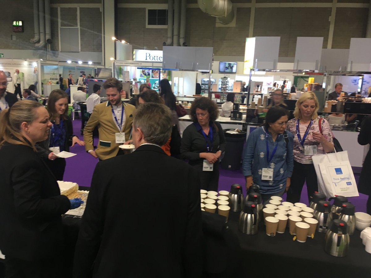 pharmacyshow's tweet photo. Why not joining us at the Peer-to-Peer #Networking Hour to grab a piece of cake and a cup of tea! Main Show Cafe! #PharmacyRocks #findyourpeer https://t.co/1lZJgvv4oj