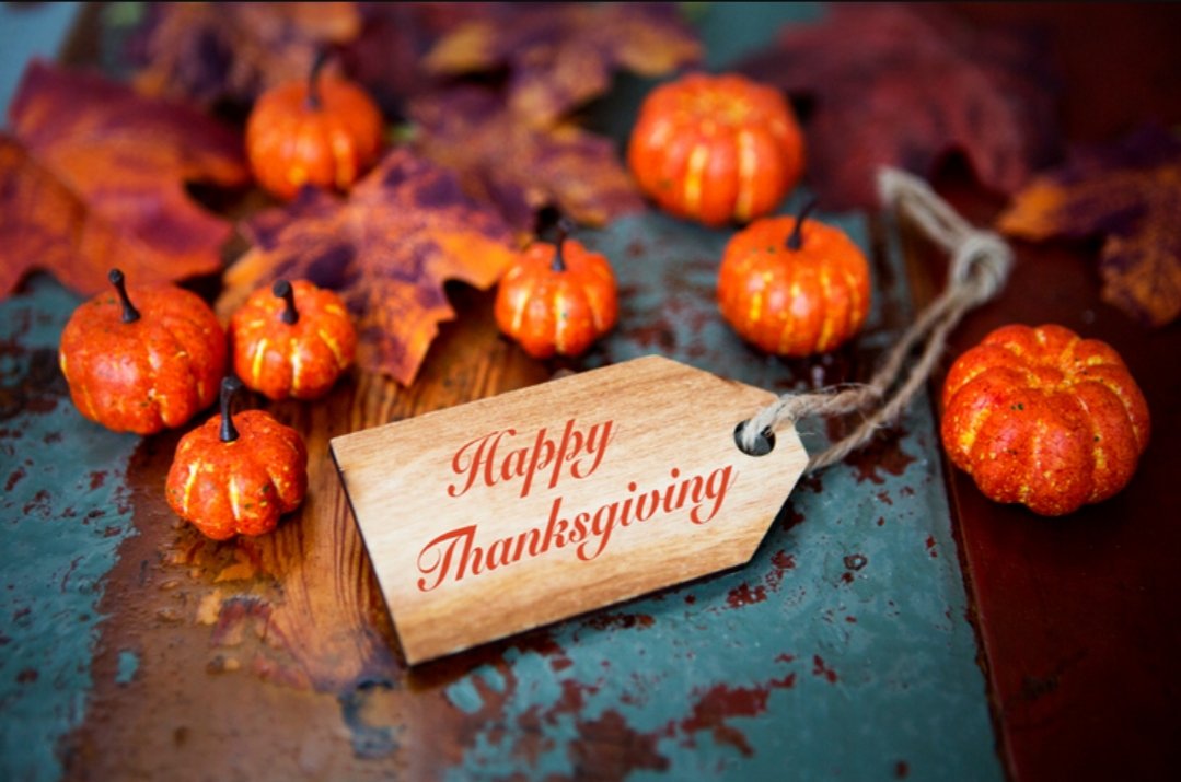 yegcookingclass's tweet photo. Happy Thanksgiving from all of us at Sorrentino's Cooking Classes and Catering! https://t.co/QAtl4Goe9q