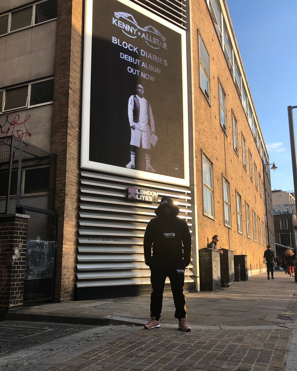 ColumbiaUK's tweet photo. "They laughed at me so I gave them something to really laugh at..."
- Some #MondayMotivation courtesy of @KennyAllstar ๐
#BlockDiaries OUT NOWโผ๏ธ
https://t.co/MEbocg1LAP https://t.co/sI2NHMtFwP