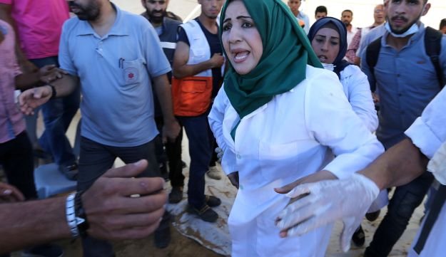 lorraine_toon's tweet photo. Three Palestinians, including .....................

cleck here detailes...

https://t.co/KXlB243F9Z

#Trump #Palestinian #Israel #Gaza #PaulRomer #FelizLunes #MondayMotivation #AgoraÉHaddad 
#OneMoreTime #Malaysia #SuperJunior #China #Singapore https://t.co/35Oz6lrGHB