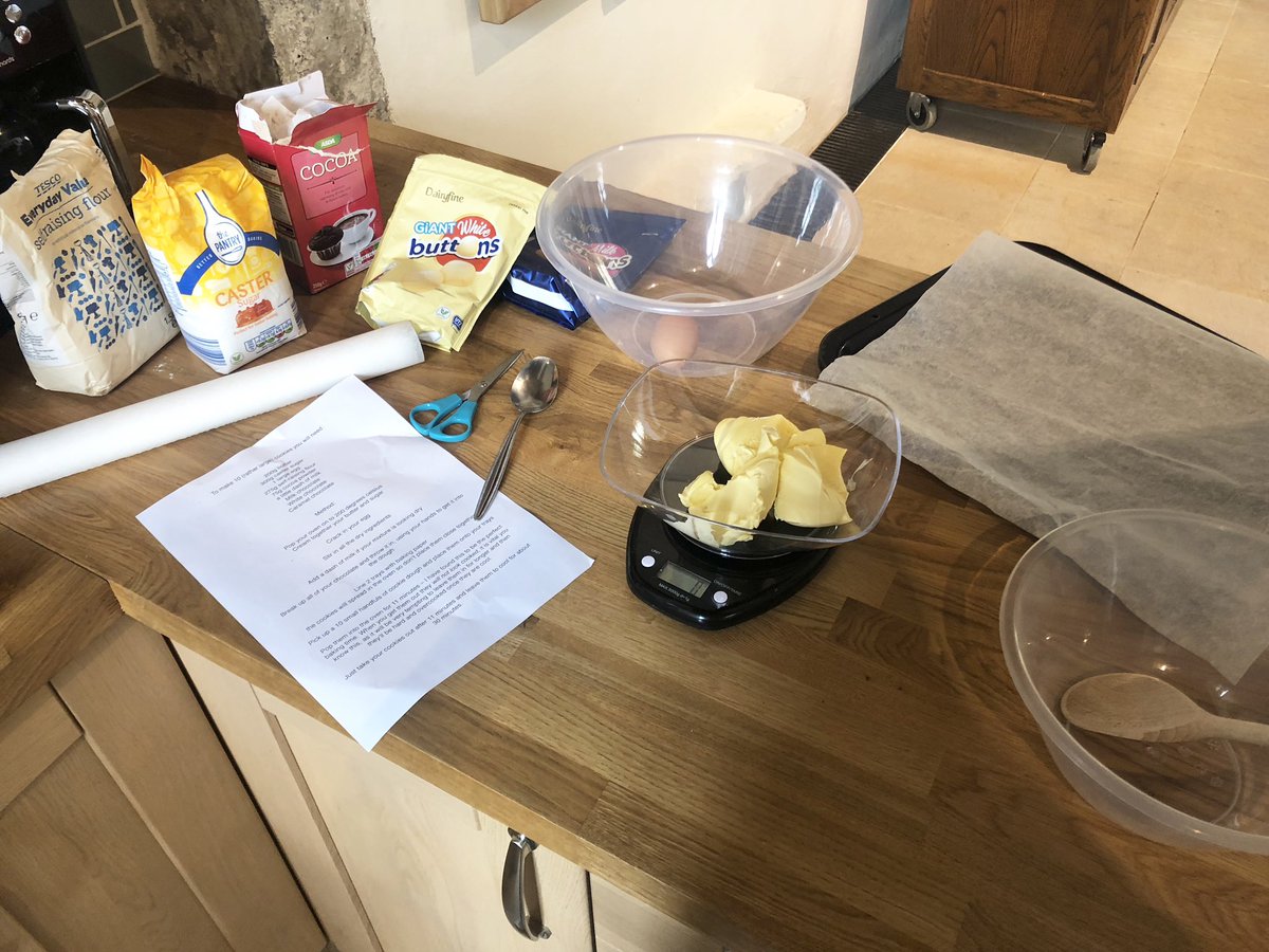 Finningleycofe's tweet image. At tonight’s DYNAMITE, our youth discipleship group for young people aged 14-18, are having a bake off, with one team baking salted Nutella blondies and the other baking triple chocolate cookies. 🍪🍰🏆 #YouthGroup #DYNAMITEYouthGroup #Finningley #Doncaster #FinningleyChurch