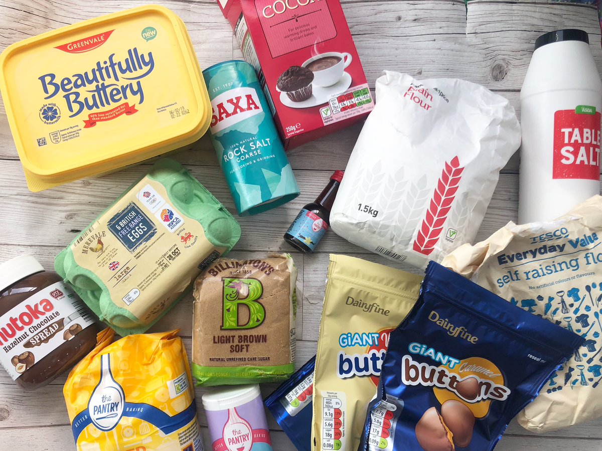 Finningleycofe's tweet image. At tonight’s DYNAMITE, our youth discipleship group for young people aged 14-18, are having a bake off, with one team baking salted Nutella blondies and the other baking triple chocolate cookies. 🍪🍰🏆 #YouthGroup #DYNAMITEYouthGroup #Finningley #Doncaster #FinningleyChurch