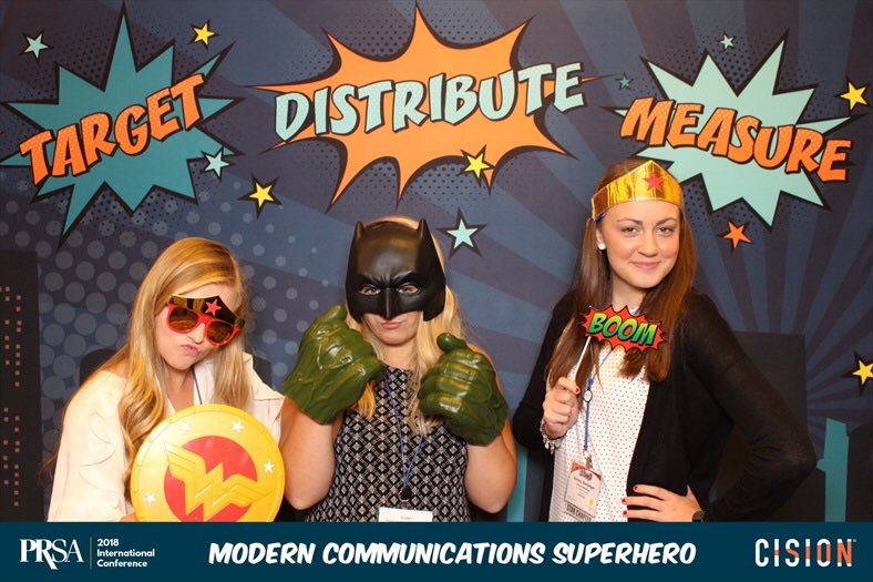 abbybrock_'s tweet photo. Such a fun, interactive booth! Loving PRSA conference.. I think I need this photo booth in my house #prsaicon #cisionselfie https://t.co/snbN6nOqLh