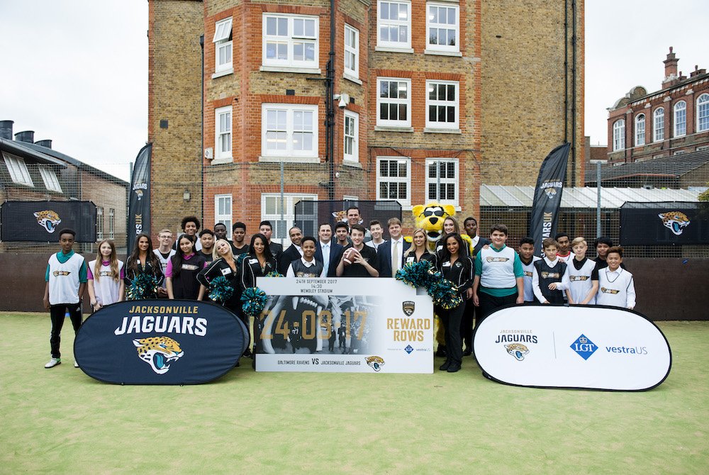 FCSixthForm's tweet photo. @FulhamCross @FulhamCollege
Join us @FulhamStudioSch every Wednesday for your weekly #JagTag enrichment sessions, 3-5pm.
Regular attendance, participation and completion of the #rewardsrow could see you in with a chance to attend the #JaguarsvsEagles game later this month! #FCAT https://t.co/etDrwQjKUe