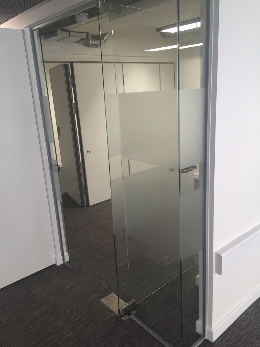 Clear_CIP's tweet photo. An office fit-out project that we @Clear_CIP undertook for Great Ormond Street Hospital Childrens Charity @GreatOrmondSt.
#OfficeFitout #GreatOrmandStreetHospital #Drylining #Interiors #Clear_CIP #ClearInteriorProjects #ClearInteriorProjectsLtd #TapeAndJointing #Ceilings https://t.co/QW2VyqR8ke