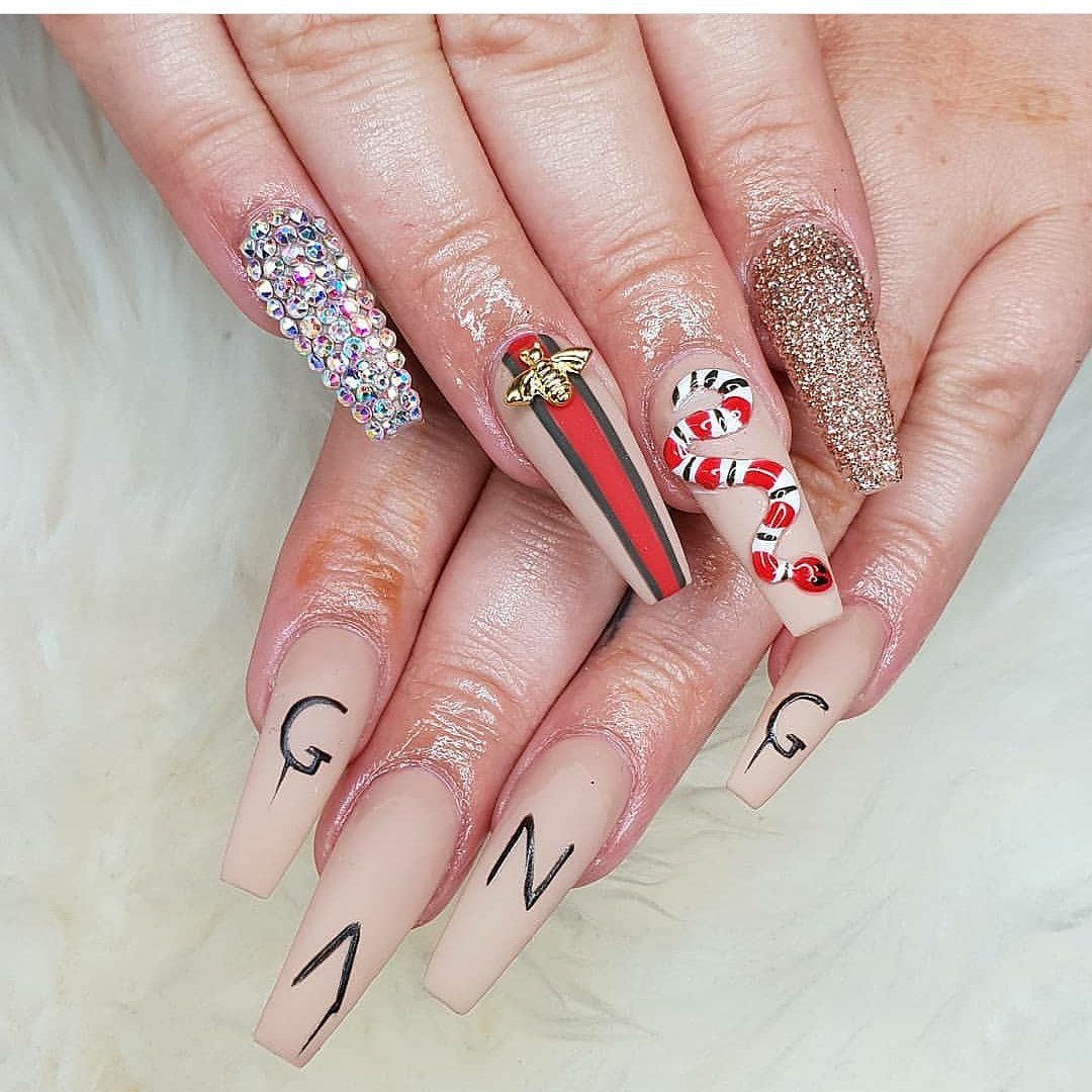 t_individualist's tweet photo. Gucci gang!
Find Envy beauty and nails on The Individualist
.
.
.
.
#theindividualist #thehairandbeautyprofessionals #nails #beauty #hair #hairandbeauty #leeds #lovingleeds #onlineplatform #nailedit #nailart #GUCCI #slayQueens https://t.co/FK8yQ3531f