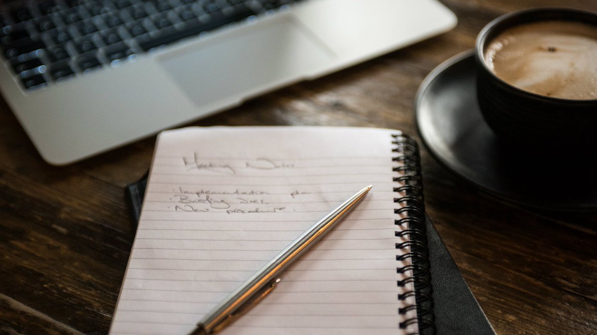 Need a get-together with the team to talk about business! Why not book one of our areas. You can then talk business over lunch, then grab our drinks menu and talk social?! #teammeetings #london #cityoflondon #thegherkin #thesterling 
More: buff.ly/2M6HDqD