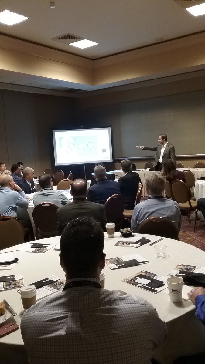 1567lisa's tweet image. Analytcs Breakfast jump start for another day at #andTHEN18 Jim Griffin, Cartesian DataScience @ANAmarketers