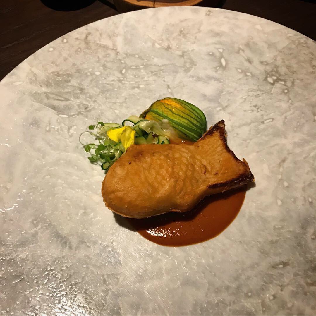 kyu9taro's tweet photo. 相方の誕生日ということでフレンチレストランへ。美味しかった😋
#フレンチ料理 #フレンチレストラン #frenchfood #sincere #シンシア #誕生日 #誕生日ディナー #berthdaydinner #相方の誕生日 #北参道 #北参道グルメ #tokyogourmet #美味しい #yammy #ペアリング #pairing #コース料理 #coursemeal https://t.co/6JEEKMlnYC