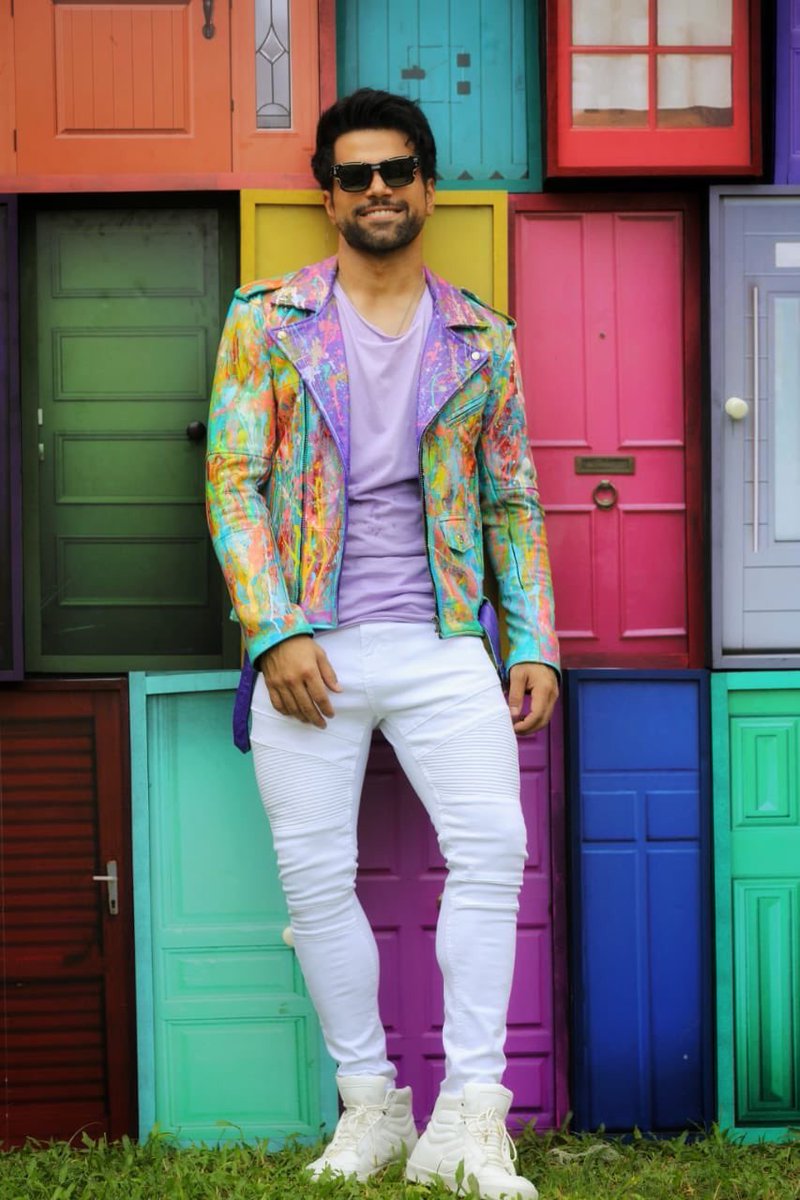 rithwik_RD's tweet photo. Wearing vibgyor!! https://t.co/4HE0BXn8TN