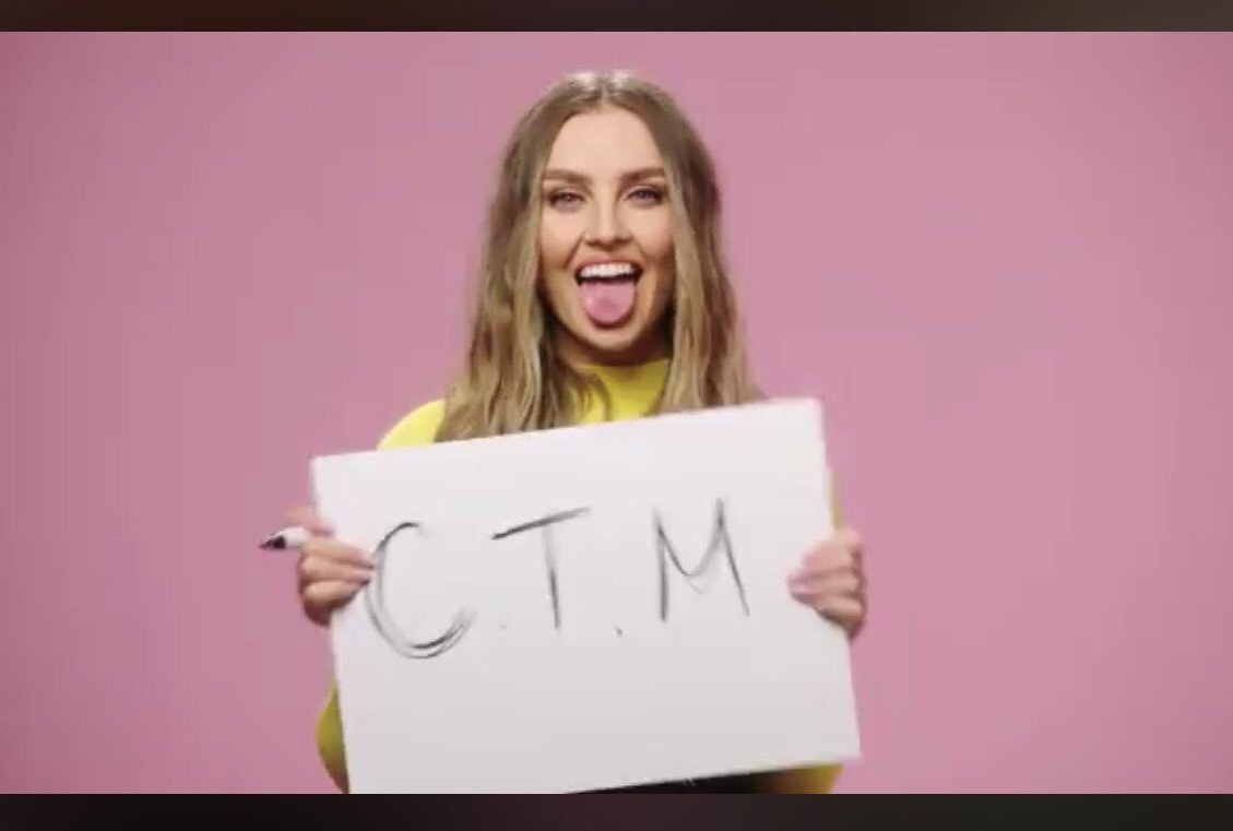 maggi_lm's tweet photo. Perrie en nuevo video para #SimpleSkin .... si ella supiera que significa esas siglas para nosotras 🤣🤣🤣.... la amoo @mixer_sofi18 un ratito de chiste... asi me sentiré cuando escuche el nuevo single de #WomanLiKeMe @LittleMix @NICKIMINAJ @LittleMixCHI 🖤🖤🖤🖤 https://t.co/6QgFvRtmzS