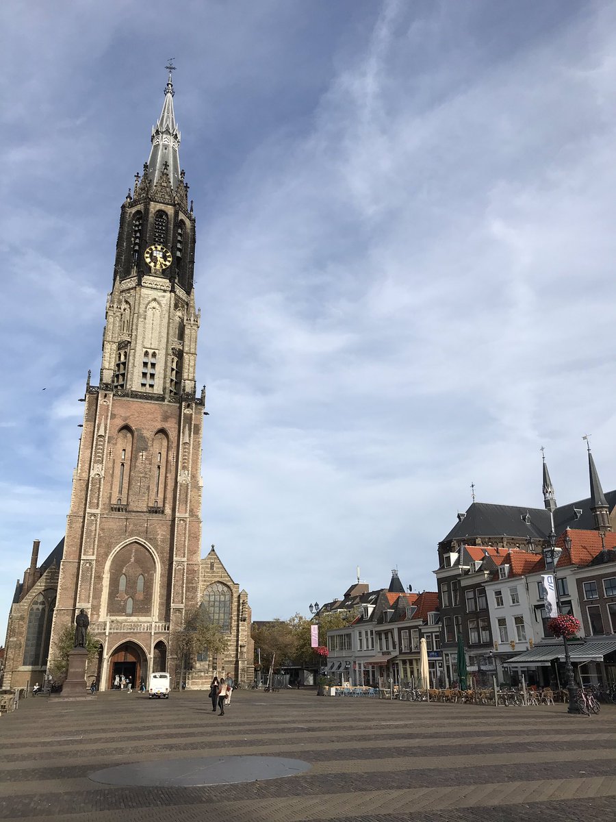 SileNicChormaic's tweet photo. After one taxi, two planes and three trains I’ve finely arrived in #Delft for #EOSAM2018 . Best thing has to be the cheese tastings! Plenary talk tomorrow on optical nanofibre applications. @EOS_AM https://t.co/7HMVZ8xHuf