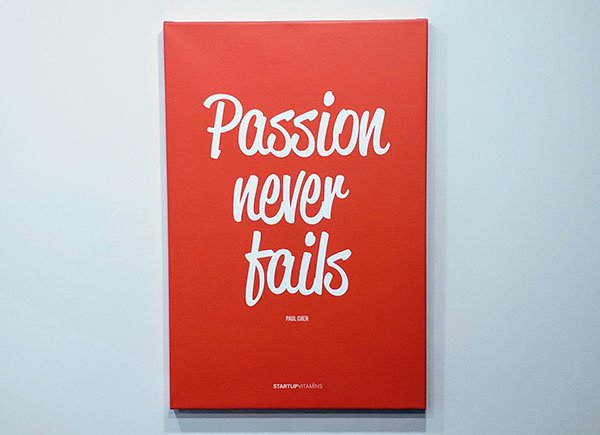 REMANUNIVERSITY's tweet photo. "Whatever your personal definition, write it down. And since it won’t fail, because passion never fails, ride the wave and stay true to it and you." #MondayMotivation #350 https://t.co/PK1KiYuV8g https://t.co/nQKG84MsHy