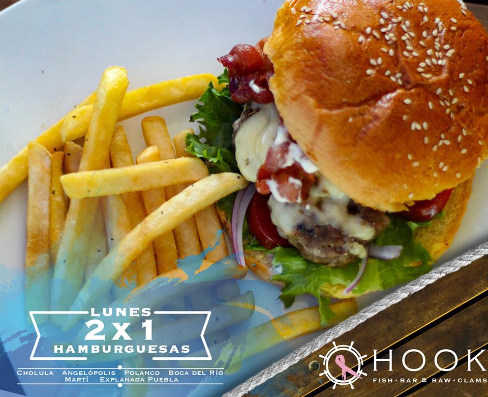 boca_hook's tweet photo. Tripulación ⚓! Ya es lunes e inicio de mes y por eso, tenemos las mejores hamburguesas en #HooKFishBar, al 2x1 #PonteHook #Boca https://t.co/Ed1MKCMCxi