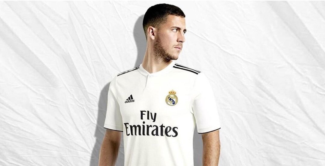 RealBrasil_BR's tweet photo. ENQUETE: Você é a favor da contratação de Eden Hazard?

⚪️ RT - Sim
🔵 FAV - Não 

#HalaMadrid https://t.co/rooZV2HRZ9