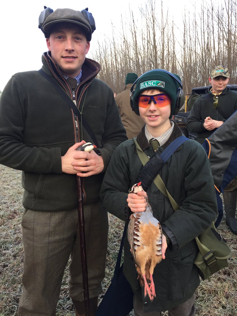 Fancy a day with <a href="/CurtisMossop/">Curtis Mossop</a> via the auction Eden Gameshooters Evening? Contact <a href="/MikeTBASC/">Mike Thornley</a> for further info... #pheasant #partridge