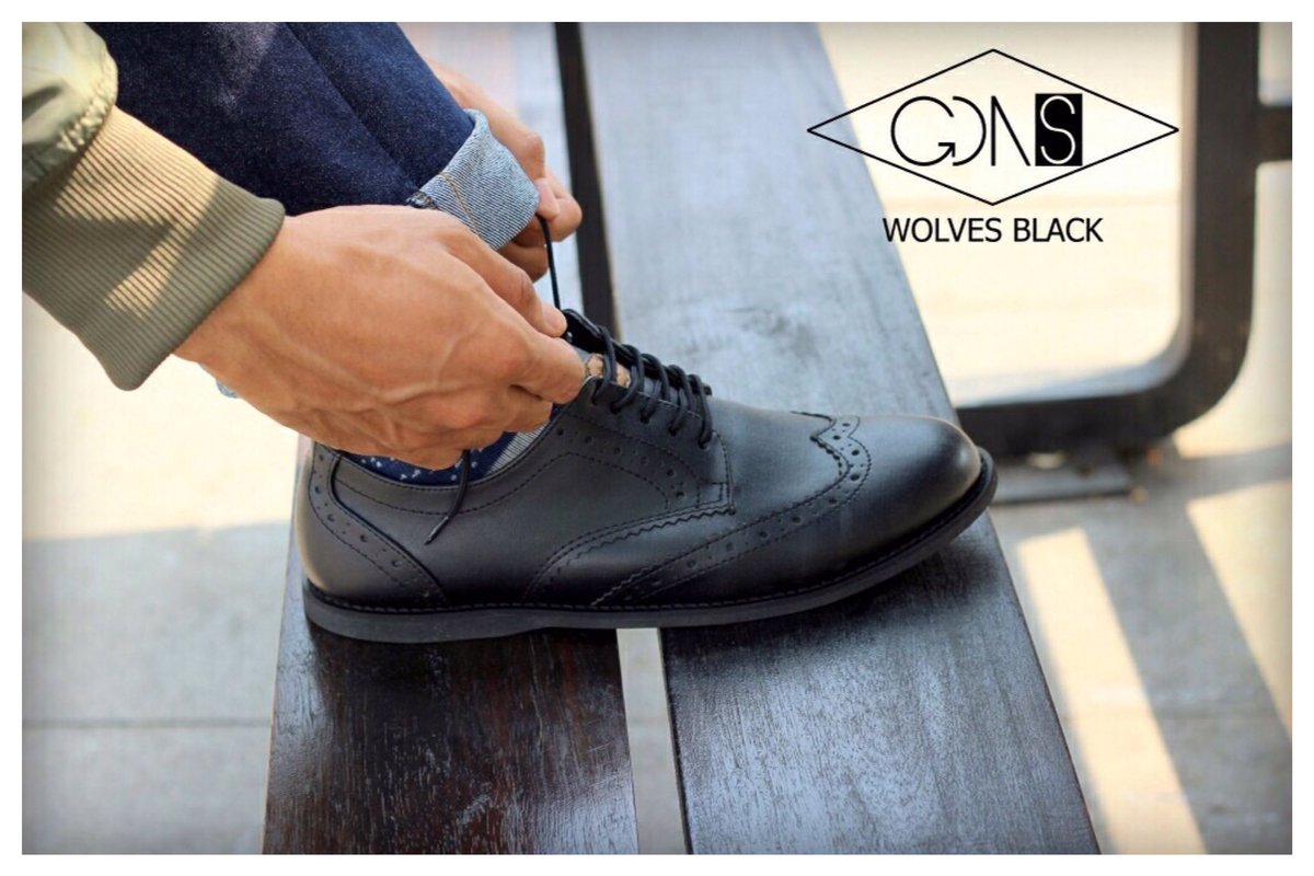 SPESIAL OKTOBER🎉
Kamu ga perlu bingung lagi memilih sepatu untuk datang ke pesta atau acara resmi lainnya. 
Ini pilihan yg tepat untukmu!
Buruan cek detailnya disini 👉🏼 ow.ly/EB1a30m8UHl

@FJBjember @FJB_Bandoeng
#shopeeID⁠ ⁠ #sepatu #sepatumurah #sepatuoriginal