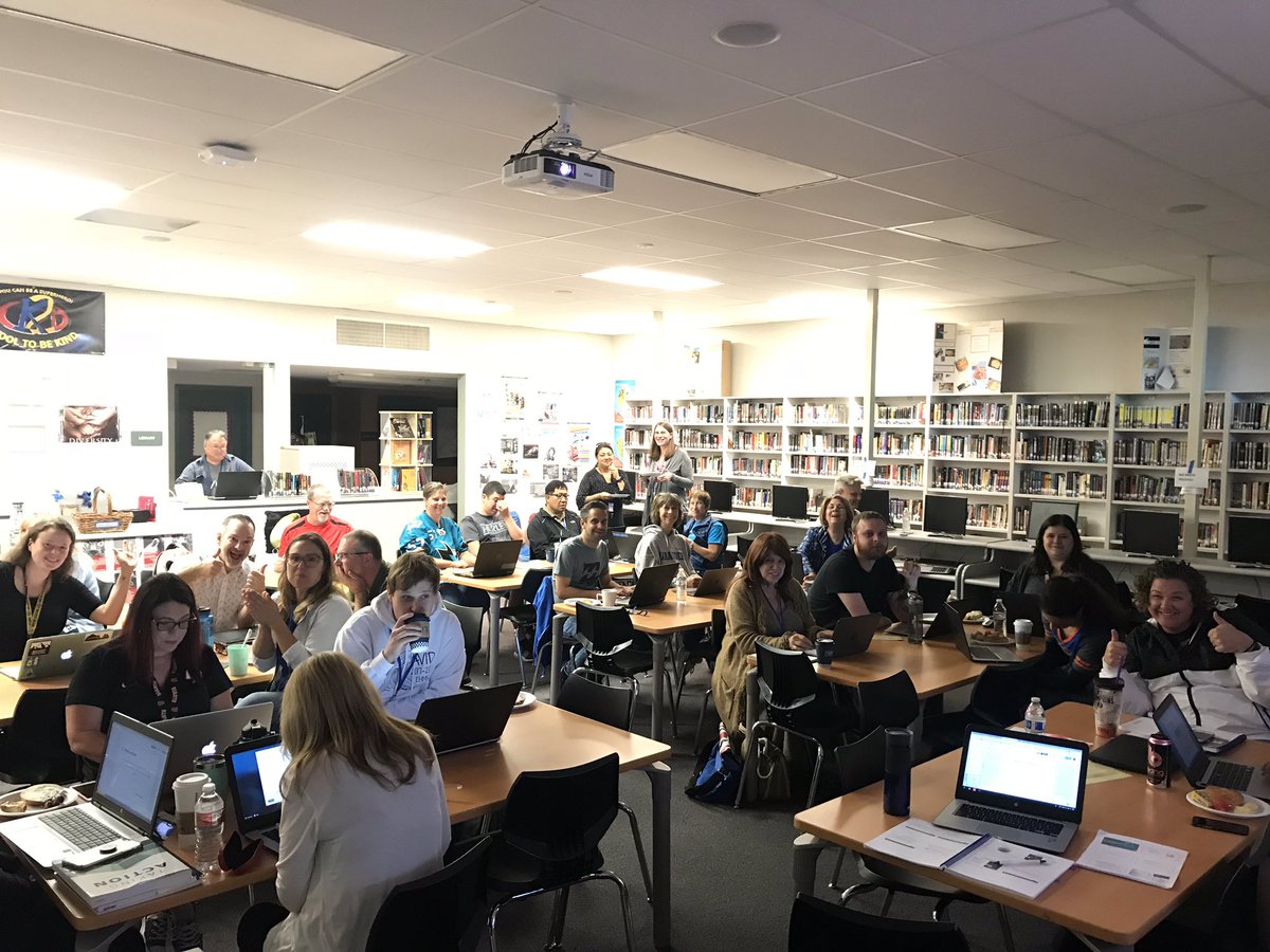 akbstrawn1's tweet photo. #MitchellMiddle faculty ready for a full day of learning. #fcusdproud #teamfcusd https://t.co/cFgdyZXCmh