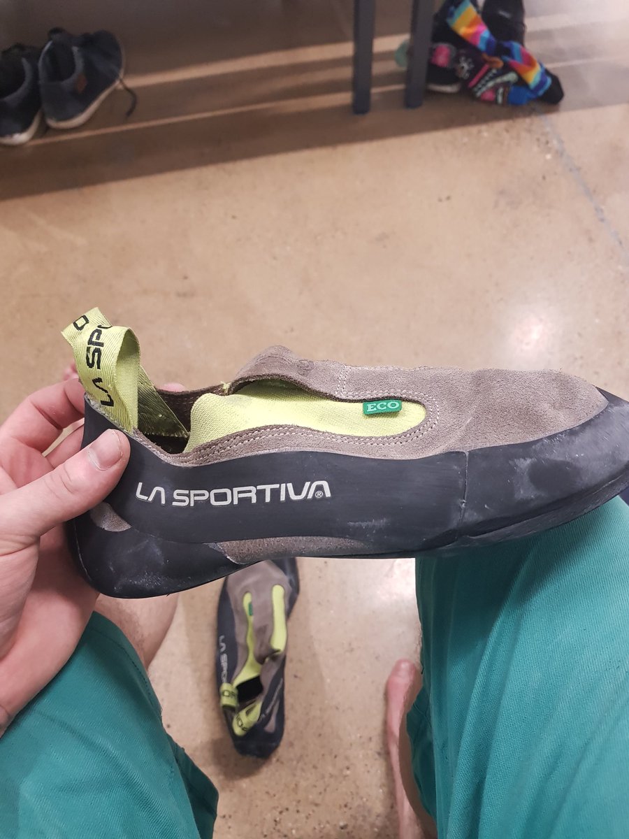 flashLucky's tweet photo. Werbung__ boahr die neuen schuhe gingen echt gut ab so n geilen grip hatte ich echt schon lange nicht mehr. mission 7a 7b vom 6a (vill auch 5 😅) bereich zuerreichen is real #bouldern #climbing #sport #sport @lasportivatwitt #sportmotivation https://t.co/9aoPVt7iEP