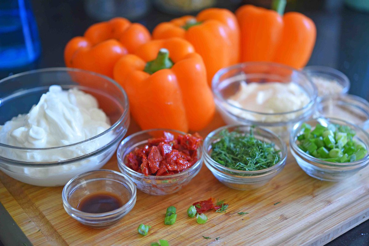 NikkiDinki's tweet photo. These Jack-O-Lantern #Peppers may make me SEEM super fancy, Pinterest-style. But theyโre so #simple to whip up for company! ๐ https://t.co/faoCzQ7yqt #meatontheside
#pumpkins #bellpeppers #jackolantern #dip #veggiedip #apps #appetizers #fallappetizers #simpleapps #oniondilldip https://t.co/ZQXT0avsIc