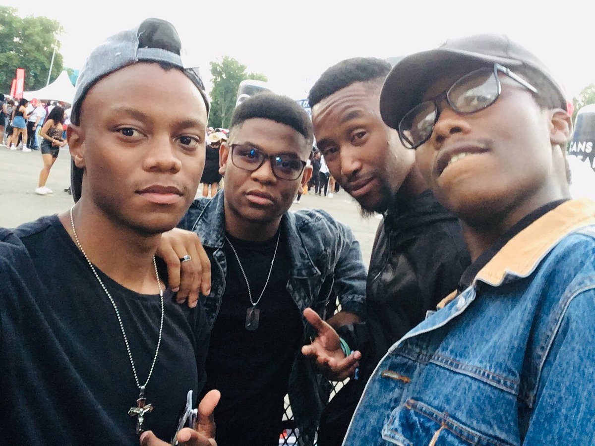 sabu_mahlaba's tweet photo. Lit vibes with the homies @InTheCityJHB π₯π₯
#CanDoITC https://t.co/lVGcr3LTfe