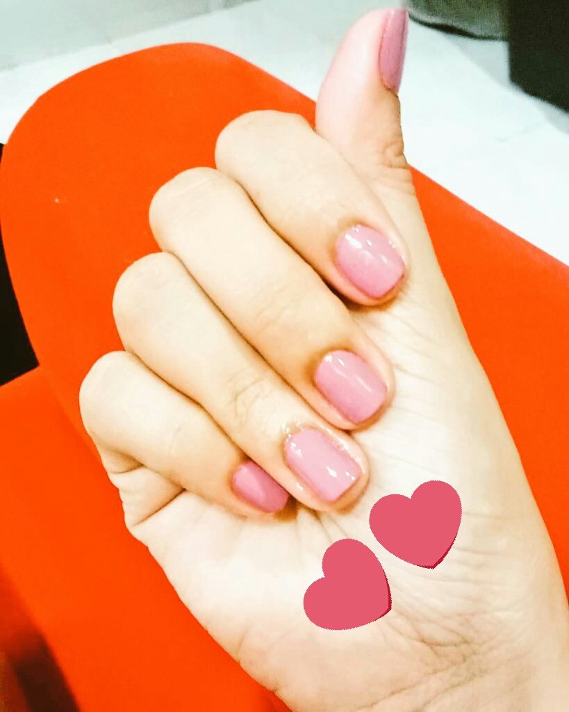samjane0302's tweet photo. Hnd ako sanay na maliit n sila 😂😂😂☺☺ di tuloy ako makatulog !!!prang nakipagbreak mga kuko k saken😂😂😂 ..kaloka! https://t.co/Nft1bKQknz