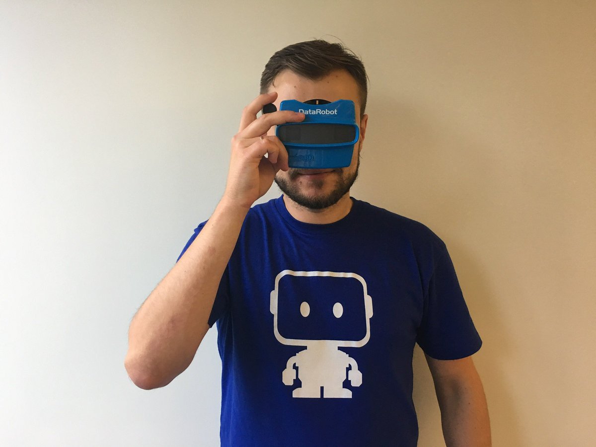 DataRobot tweet media