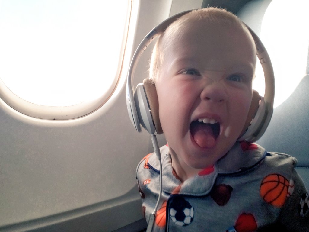HoustonGalaxy's tweet image. That look my son gives me when I asked if I can use my #LevelOn headphones. #Samsung #GalaxyNote9