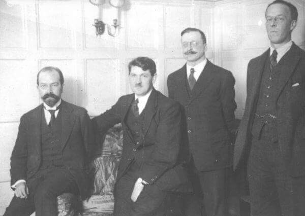 Collins and the other plenipotentiaries in London.