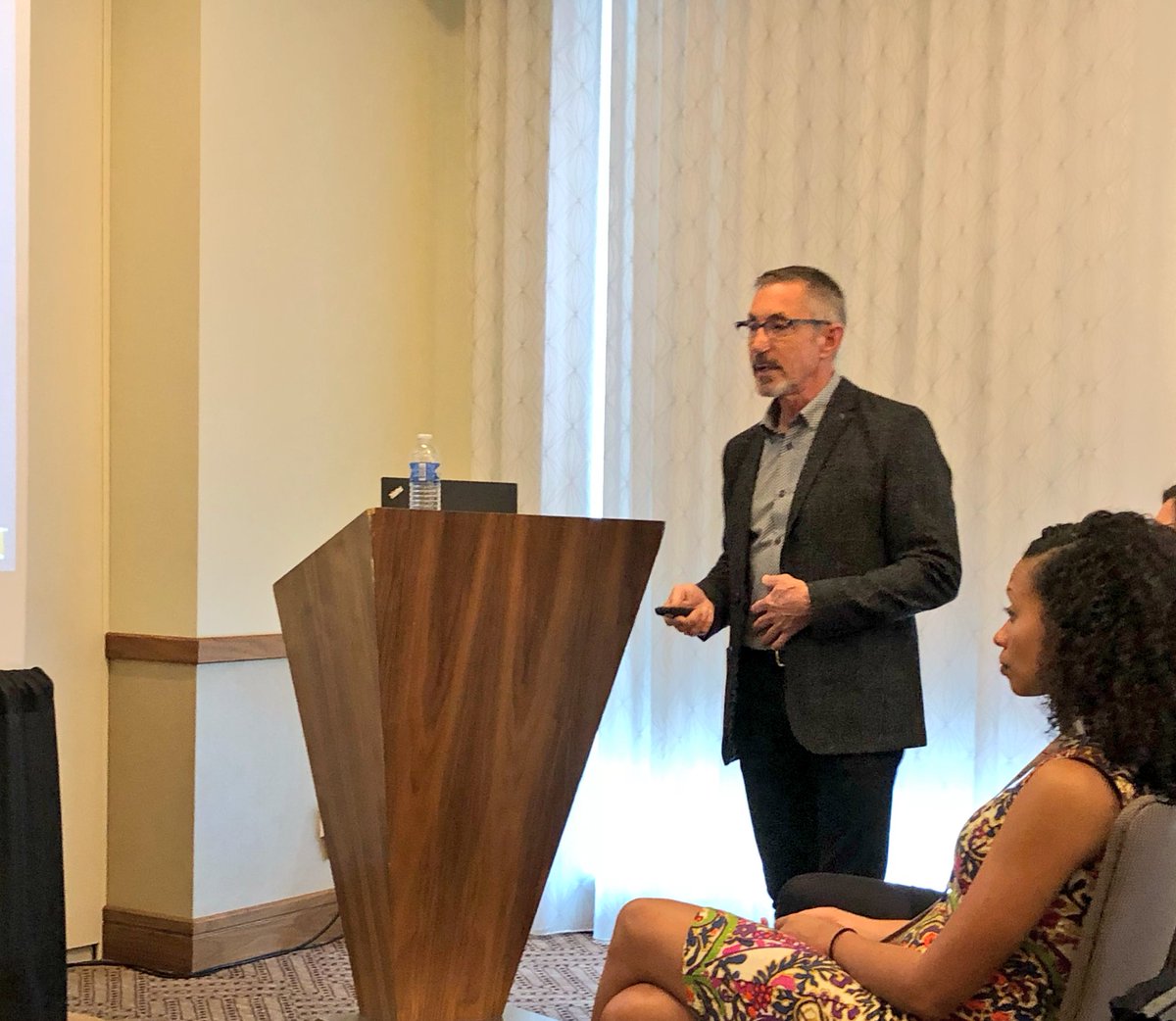 Cision's tweet photo. “Good enough is something we hear WAY too often.
My reporting is good enough.
My list is good enough.
#PR budgets are going down, so ‘good enough’ is NOT good enough.
We MUST modernize comms.”
@nbell94102
#PRSAICON | #ModComms https://t.co/iZkUUboNEb
